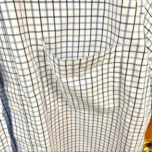 CABELA’S Short Sleeve Button Front Shirt - Picture 6 of 10